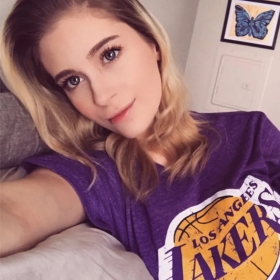 martina25